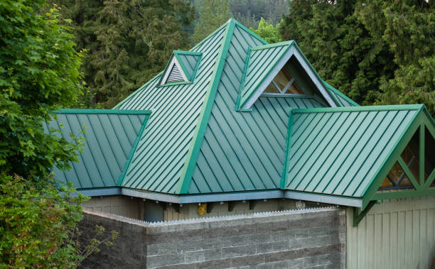 Best Roof Maintenance and Cleaning  in Huber Heights, OH